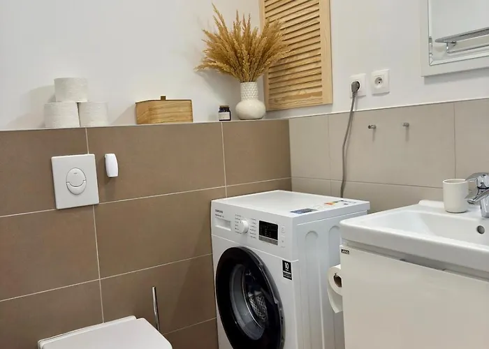 شقة Cozy With Castle View براتسيلافا