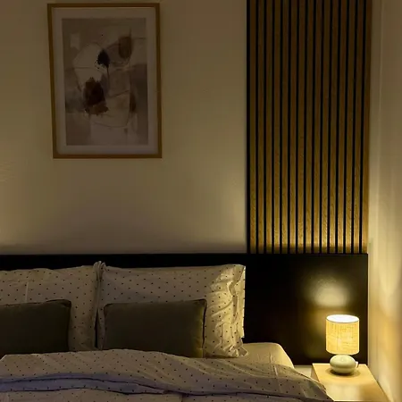 Apartment Cozy With Castle View *