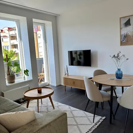 Cozy With Castle View Apartamento Bratislava